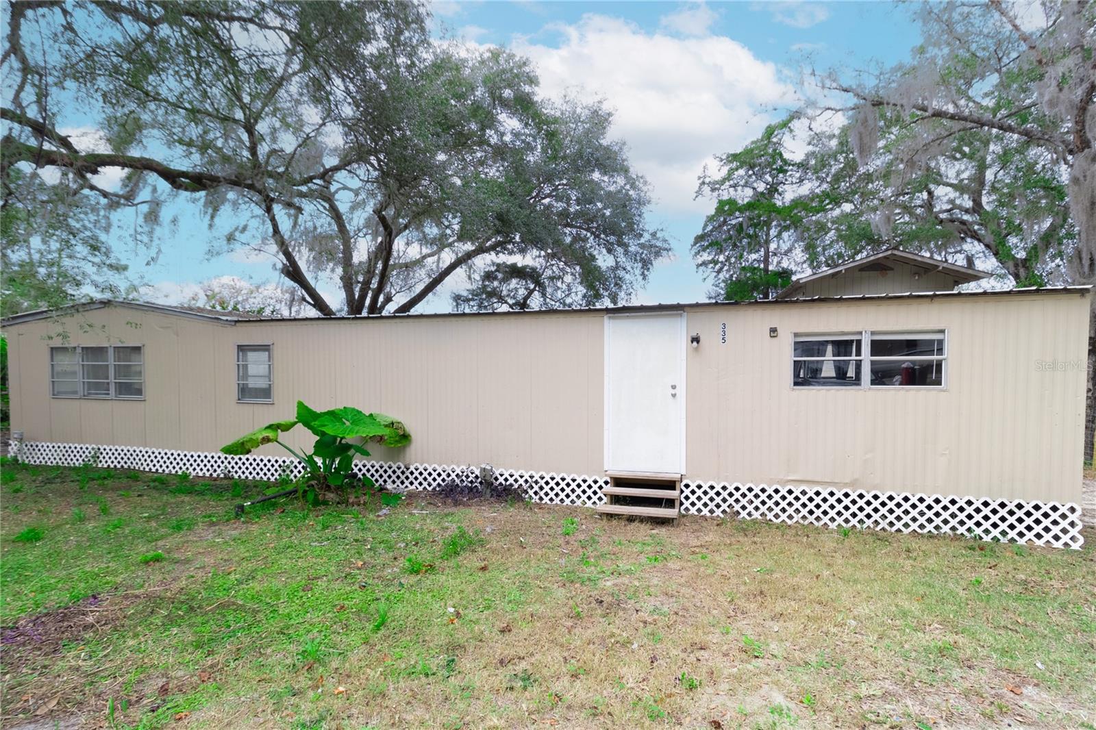 335 N County Road 315 Property Photo 1