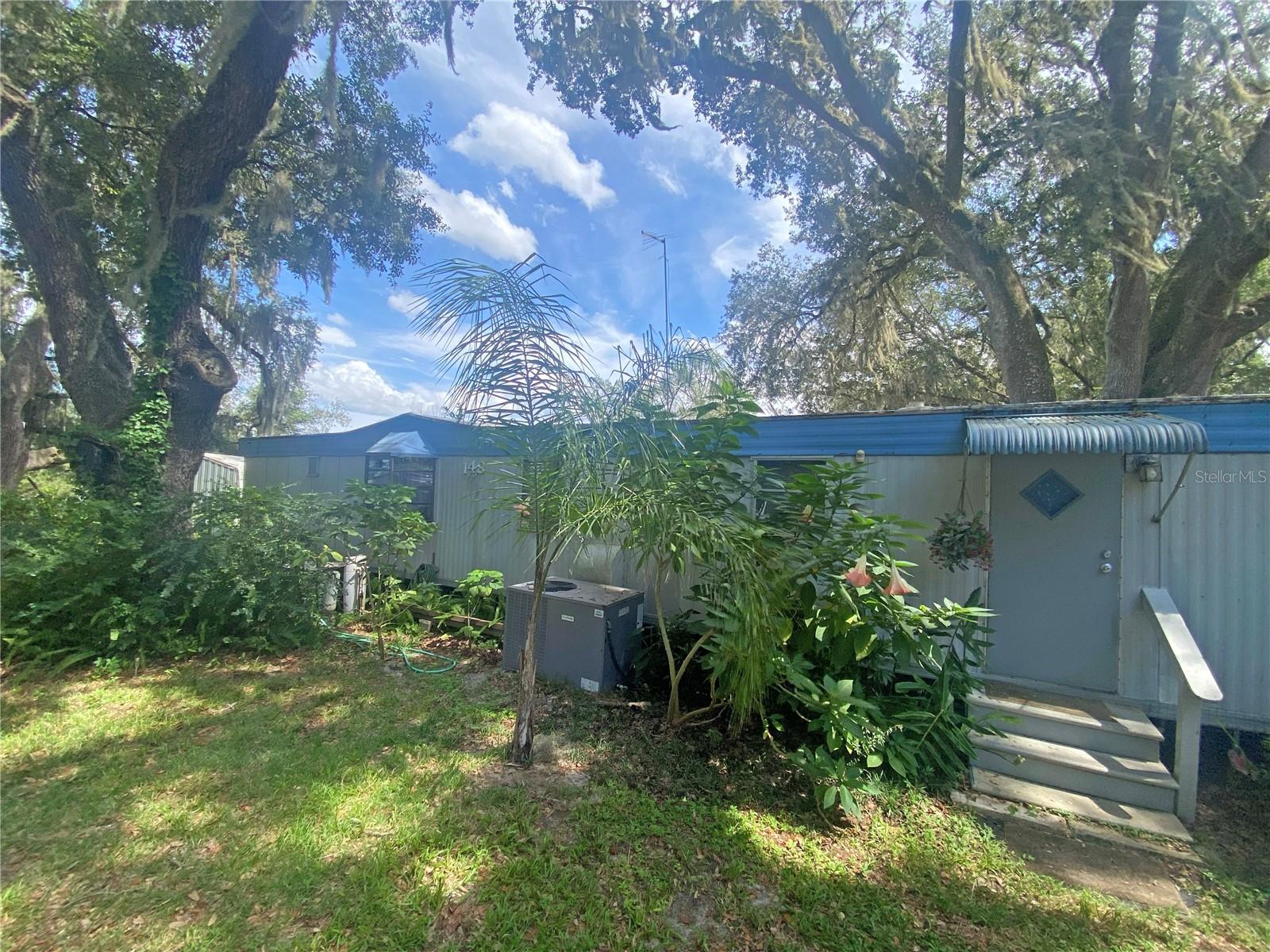 148 Swan Lake Dr Property Photo 5