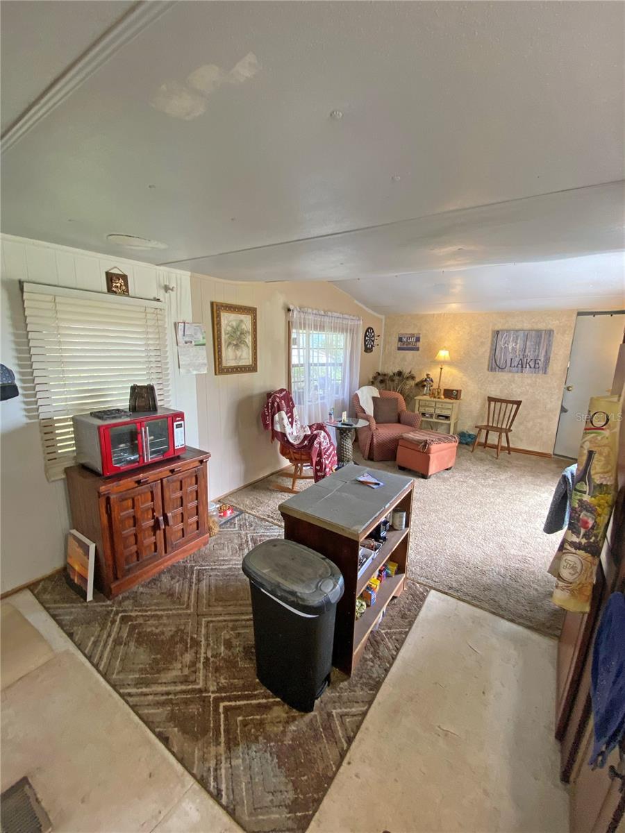 148 Swan Lake Dr Property Photo 11