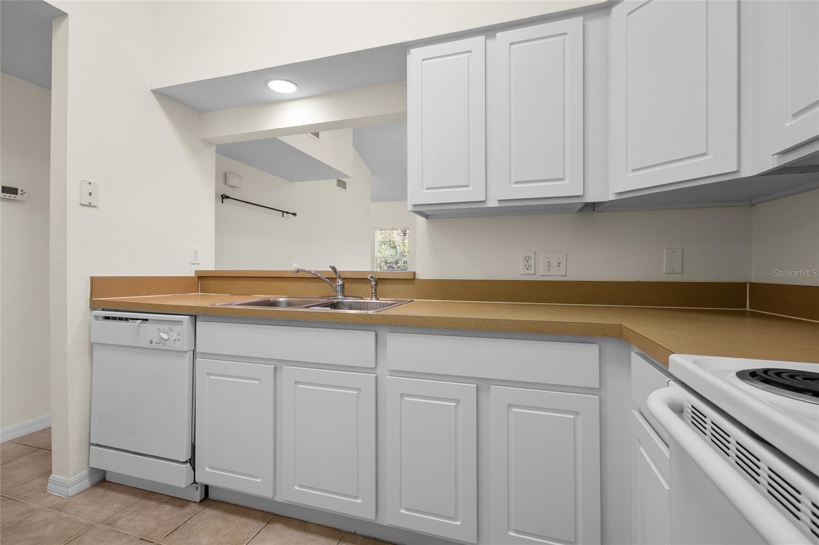 4941 Sw 91st Ter #n301 Property Photo 5