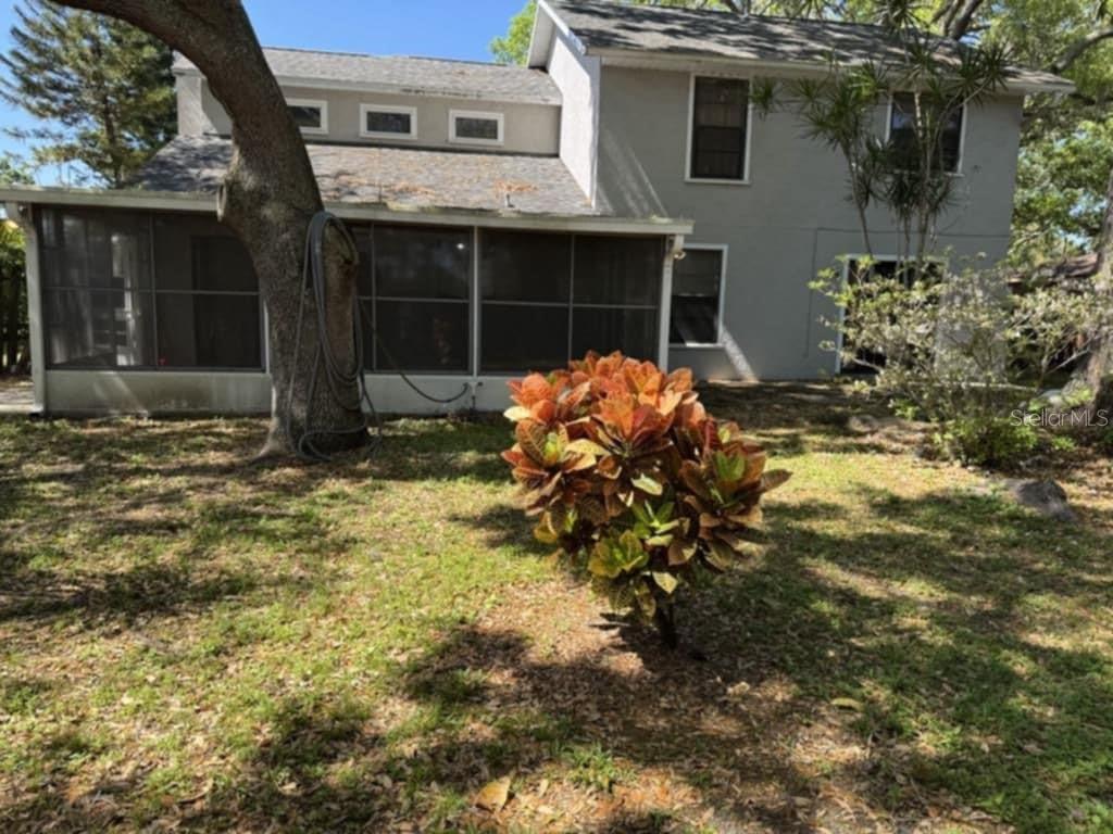 1727 Cypress Ct Property Photo 3