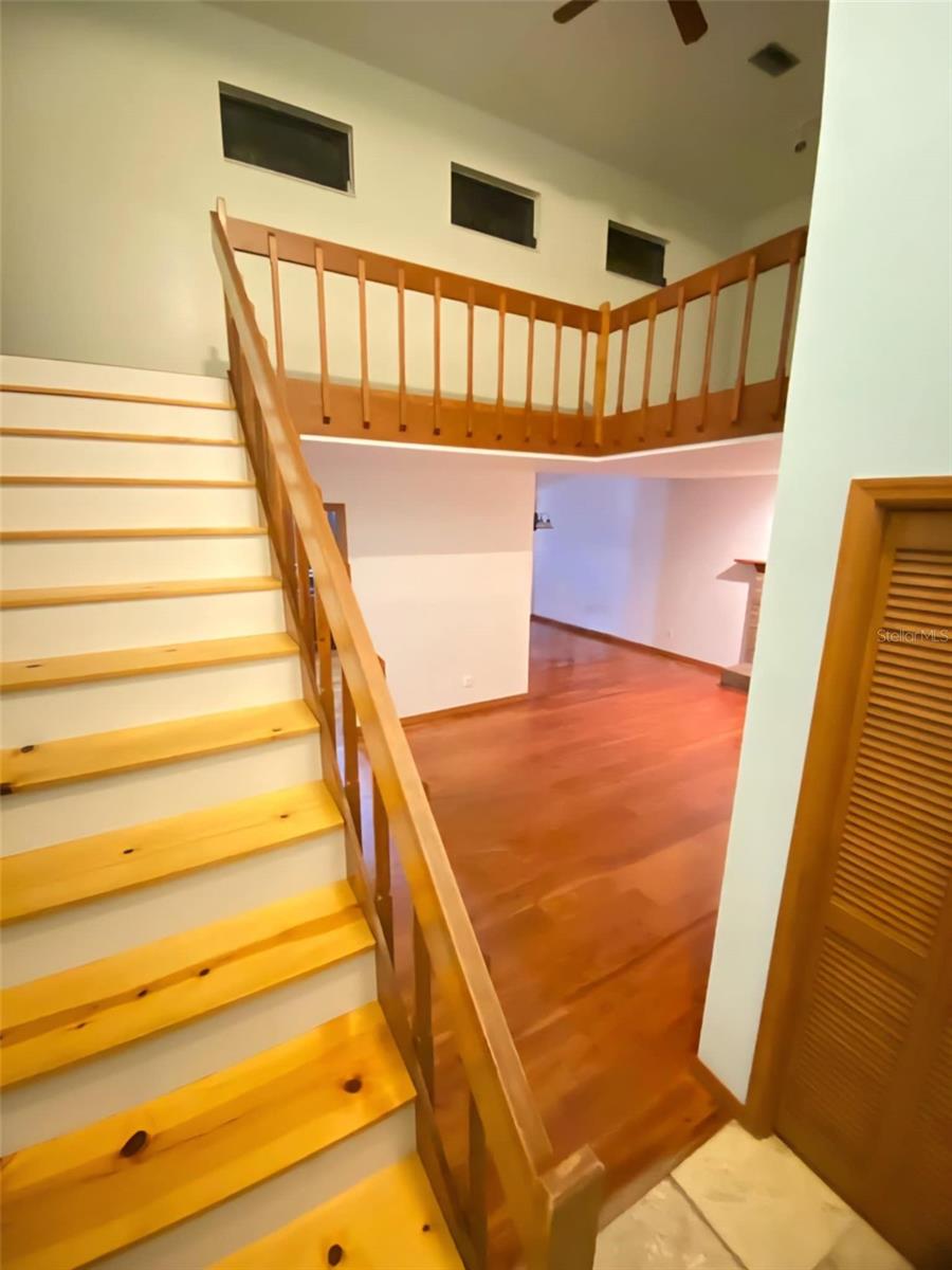 1727 Cypress Ct Property Photo 7