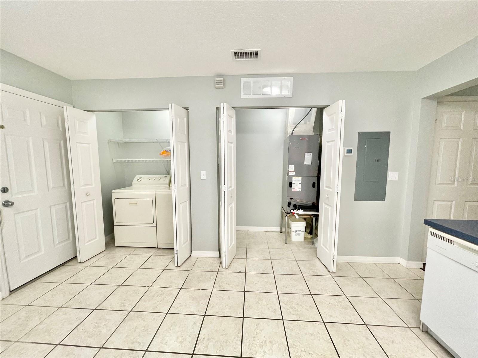 2348 Sw 42nd Dr #151 Property Photo 8