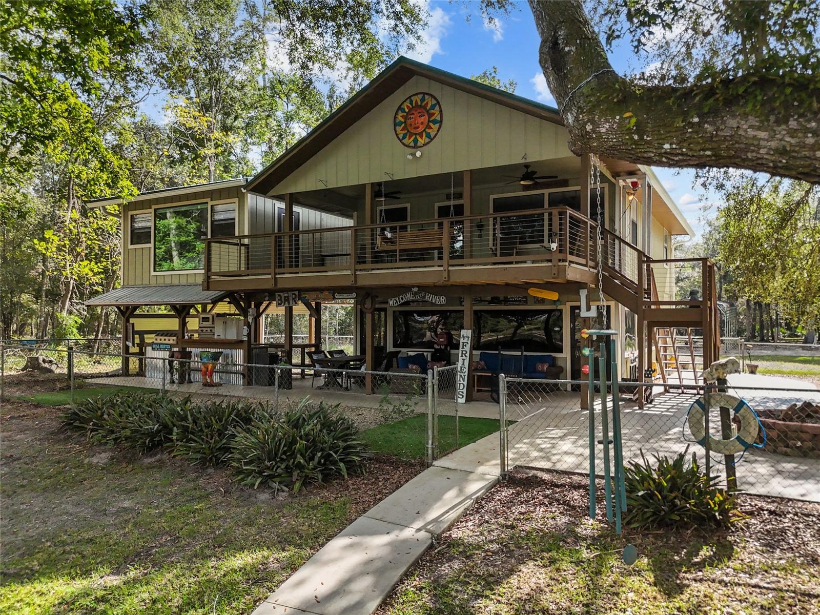 1069 Se Suwannee Trl Property Photo 4