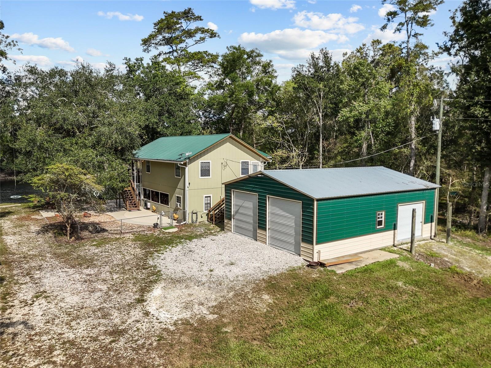 1069 Se Suwannee Trl Property Photo 46