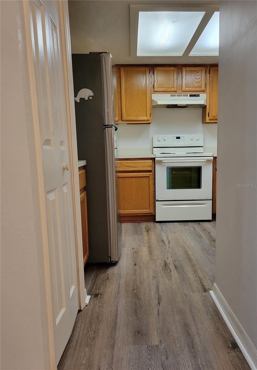 415 Nw 50th Blvd #415 Property Photo 12