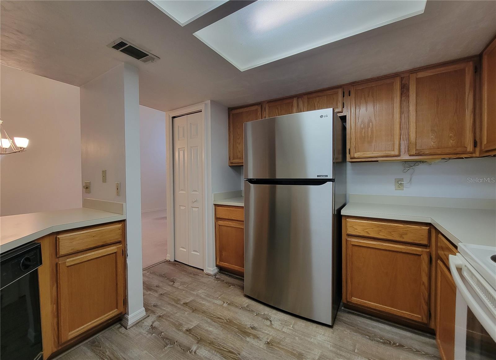 415 Nw 50th Blvd #415 Property Photo 13