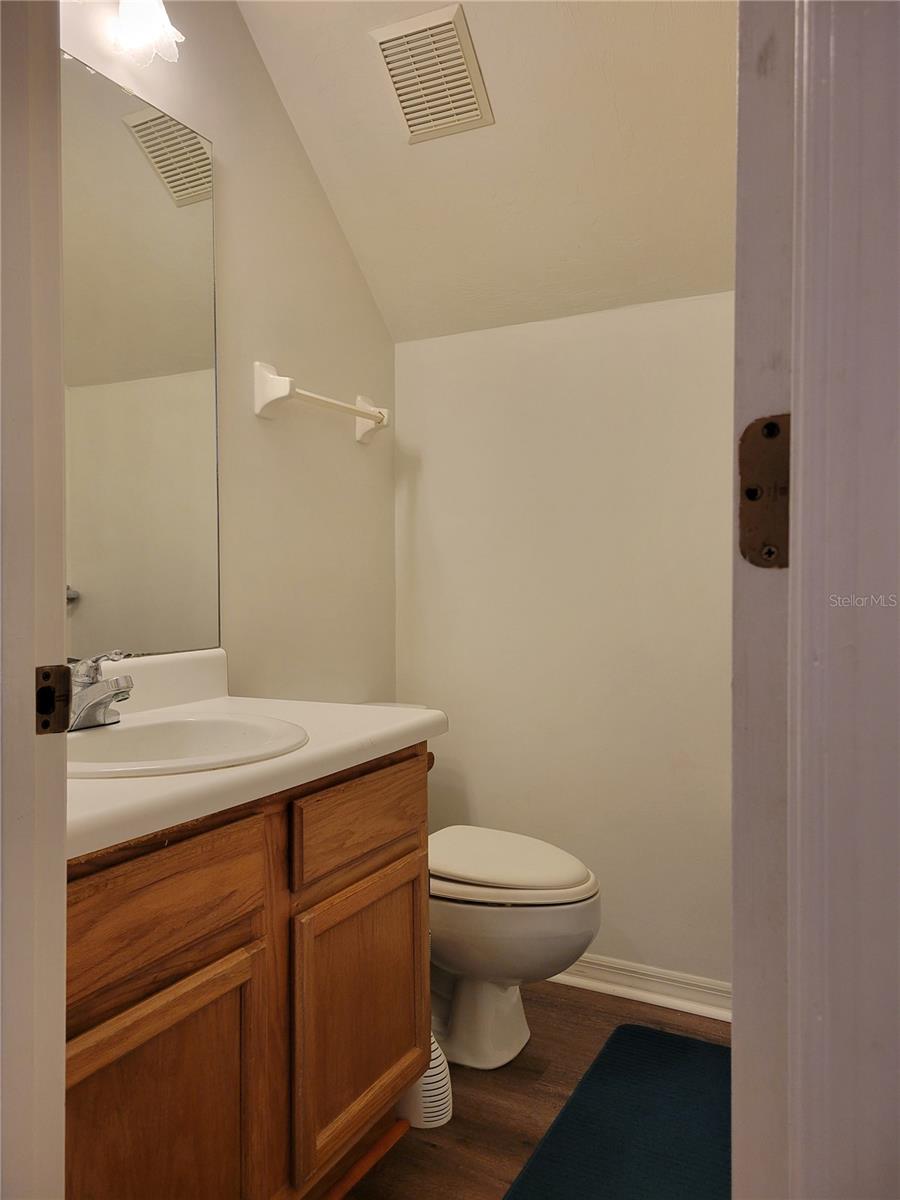 415 Nw 50th Blvd #415 Property Photo 19