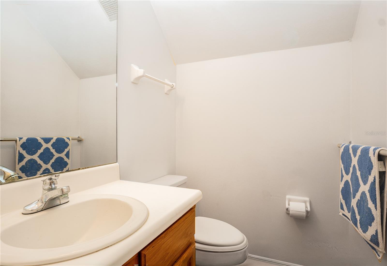 415 Nw 50th Blvd #415 Property Photo 20
