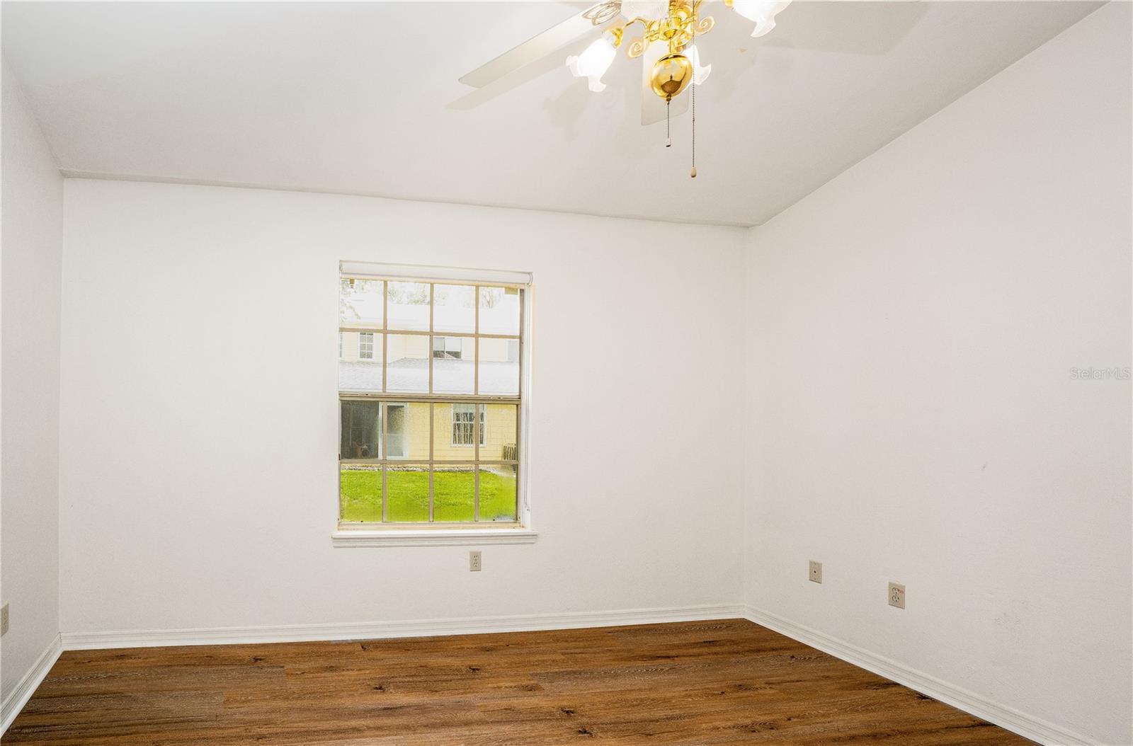 415 Nw 50th Blvd #415 Property Photo 27