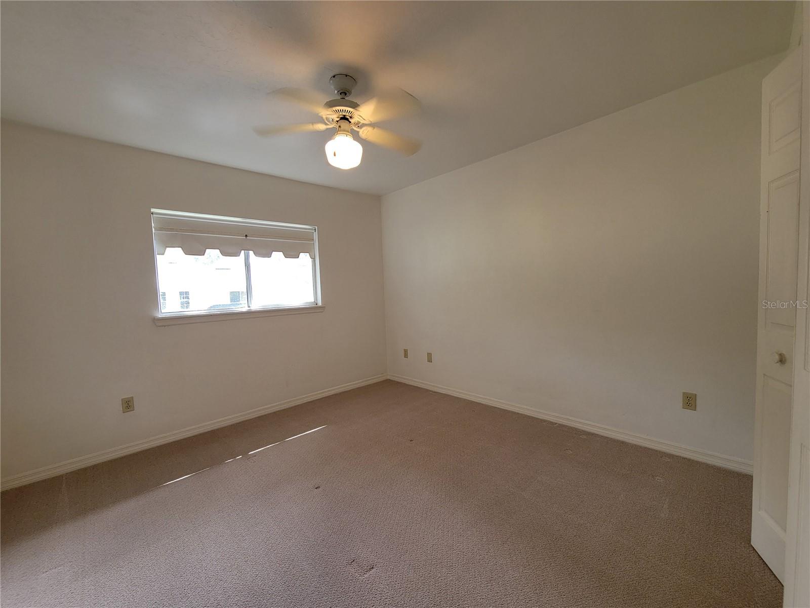 415 Nw 50th Blvd #415 Property Photo 37