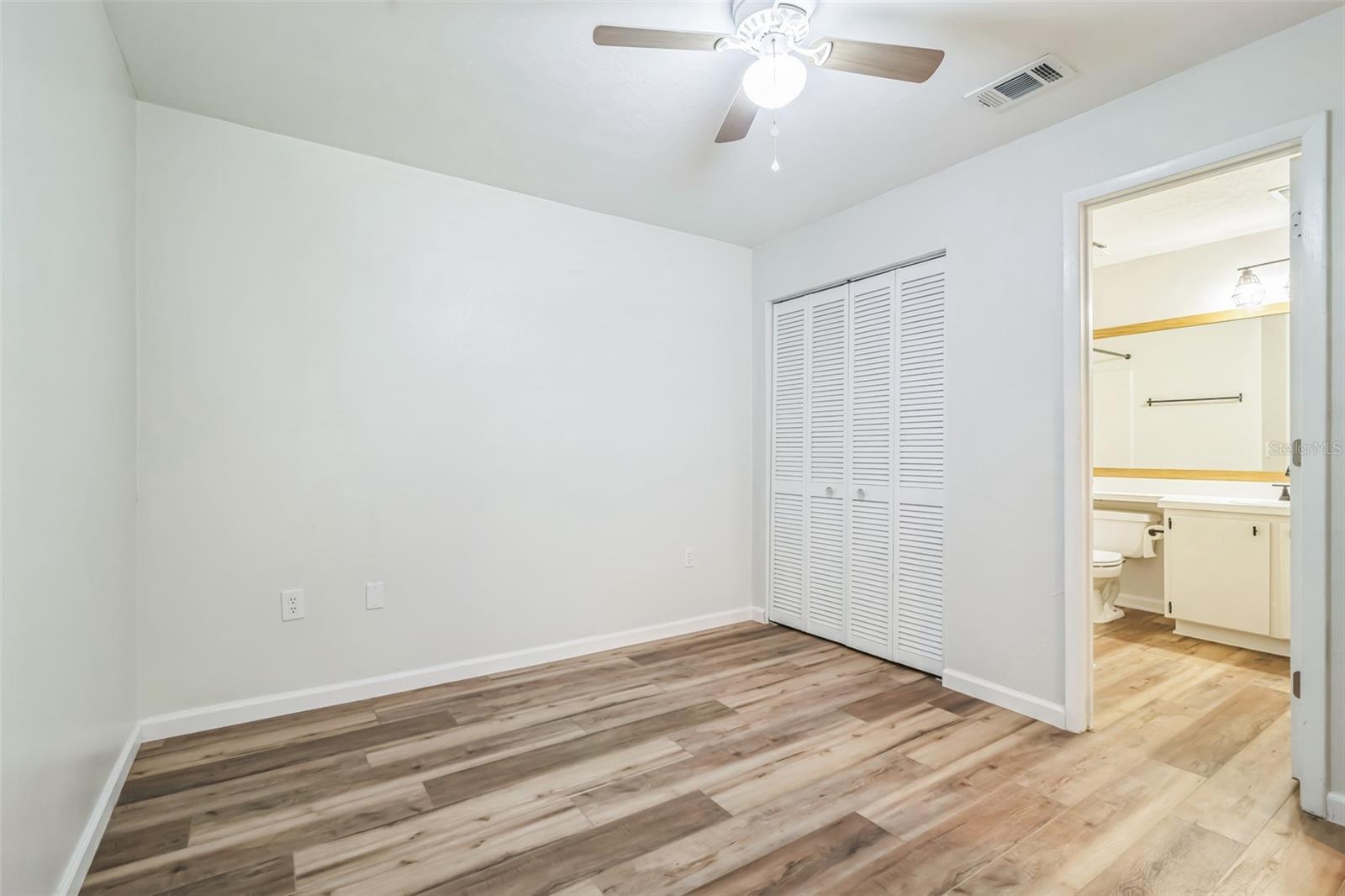 3800 Sw 20th Ave #112 Property Photo 11
