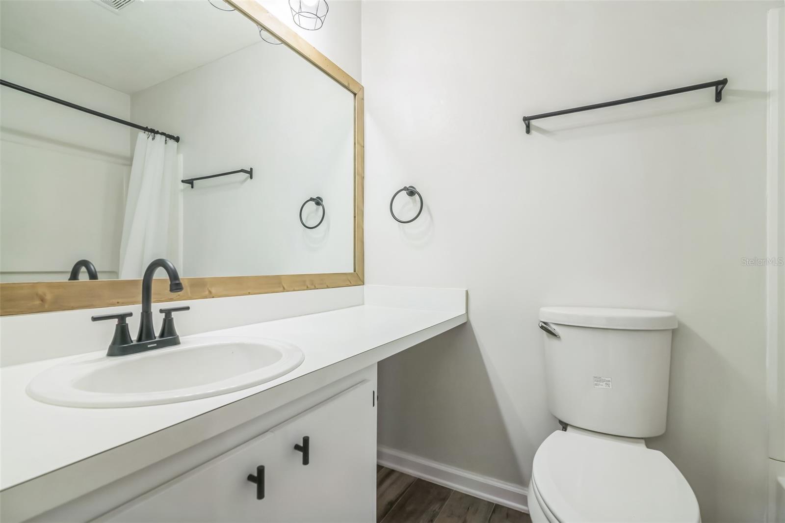 3800 Sw 20th Ave #112 Property Photo 13
