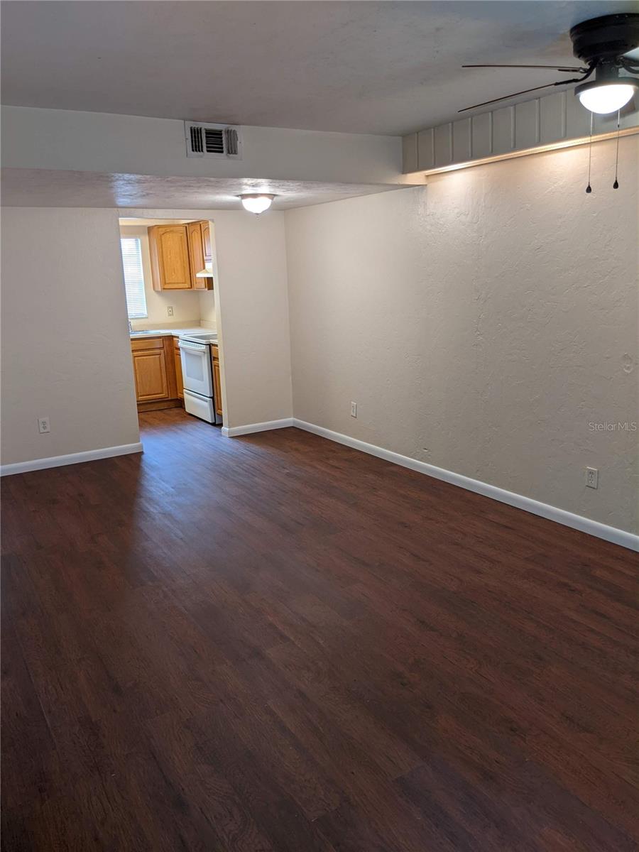 4123 Sw 15th Pl #3 Property Photo 3