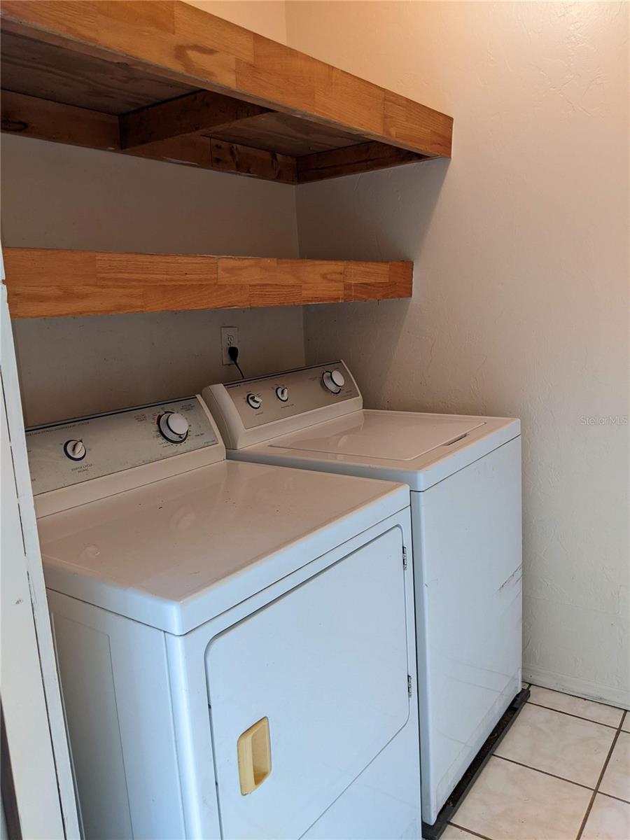 4123 Sw 15th Pl #3 Property Photo 8