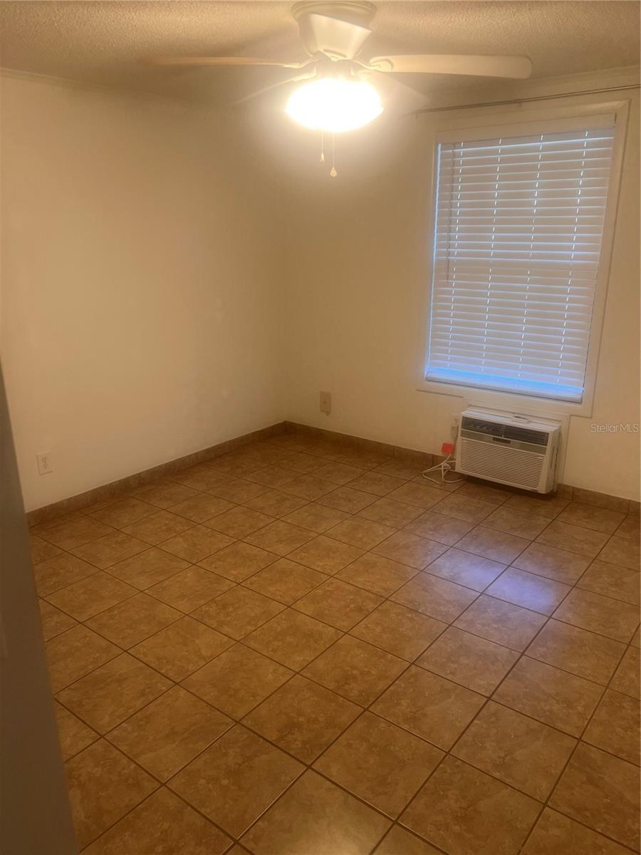 2490 Sw 14th Dr #29 Property Photo 6
