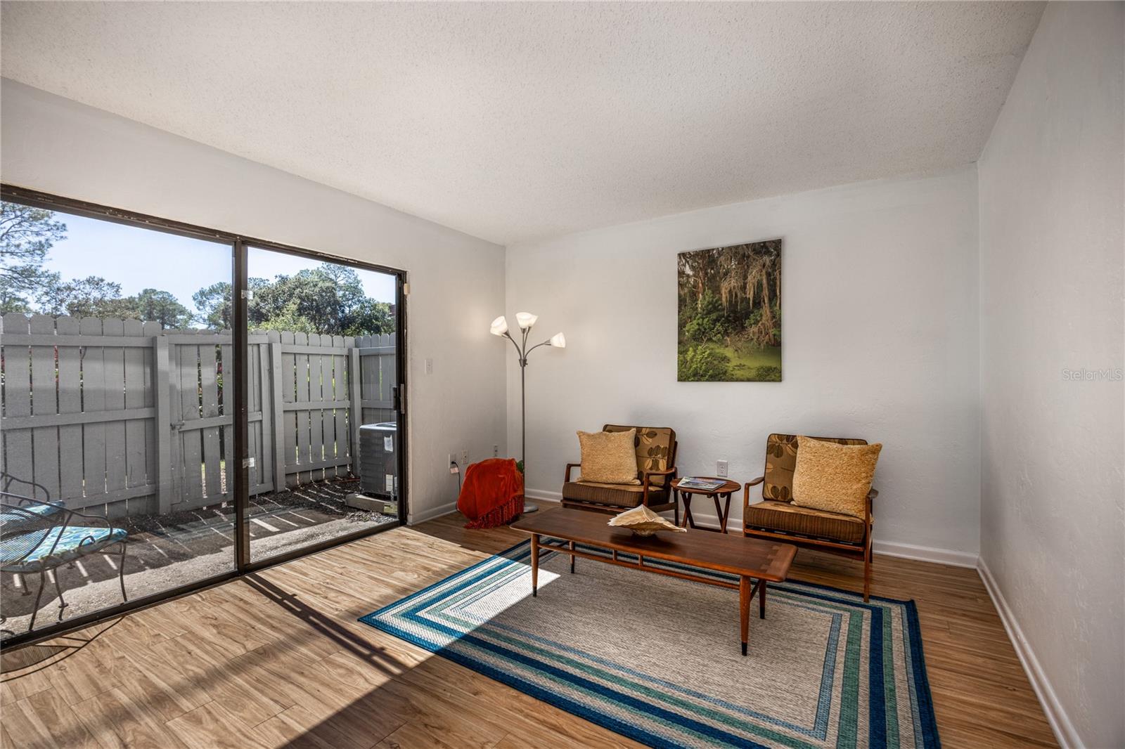 4413 Nw 41st Pl Property Photo 9