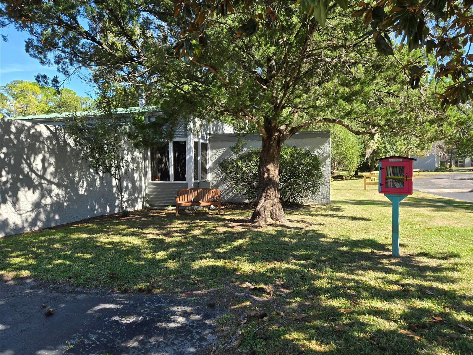 4413 Nw 41st Pl Property Photo 26