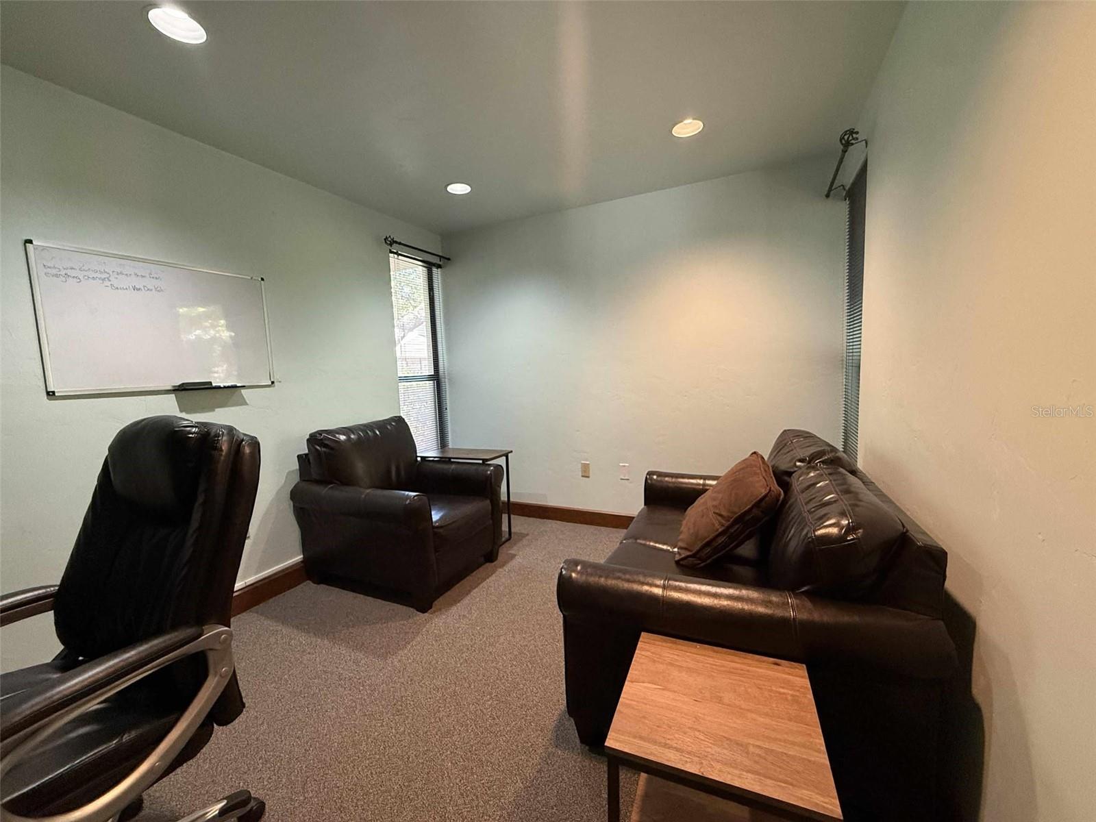 2833 Nw 41st St #140 Room B Property Photo 4