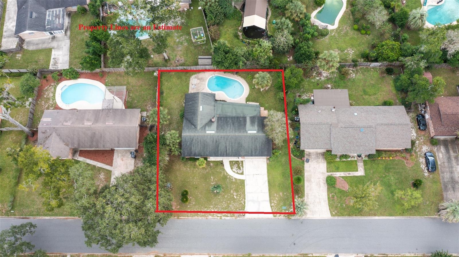 3442 Red Oak Cir E Property Photo 2