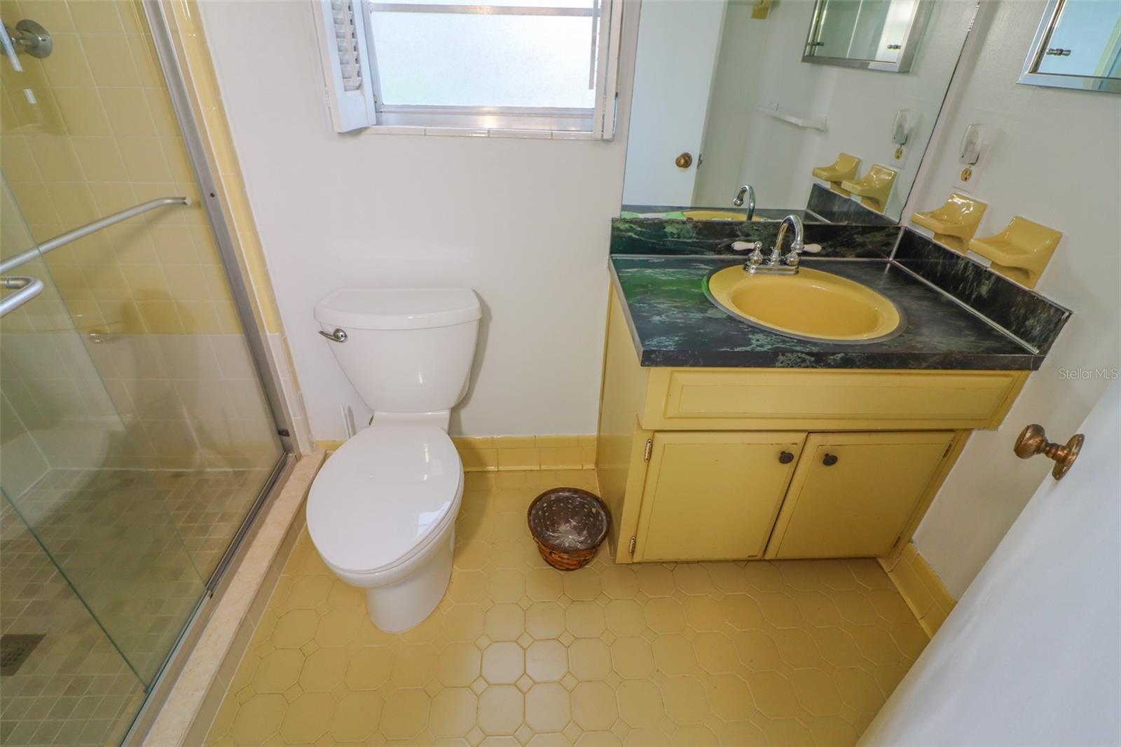 3442 Red Oak Cir E Property Photo 19