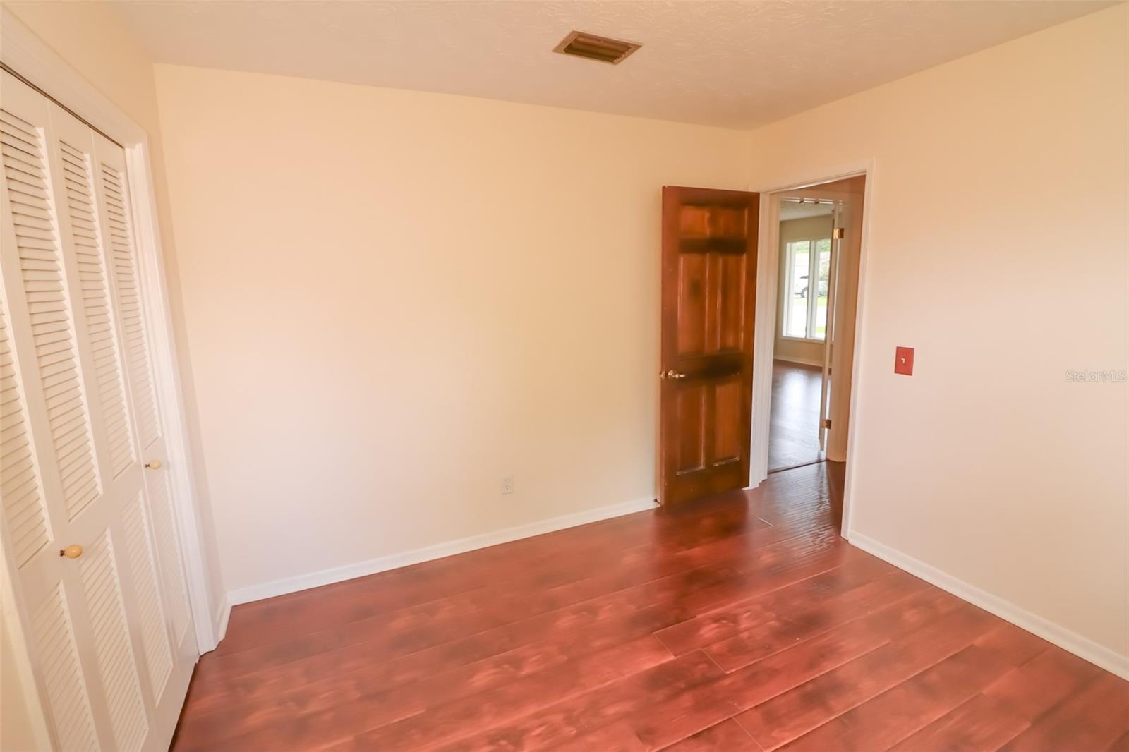 3442 Red Oak Cir E Property Photo 25