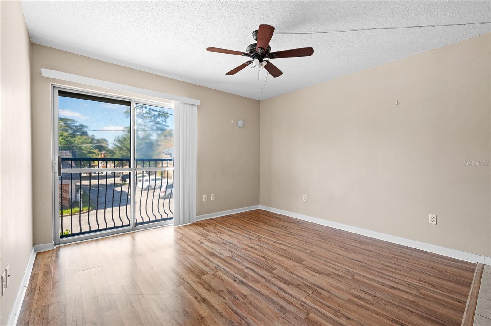 1700 Sw 16th Ct #d24 Property Photo 6