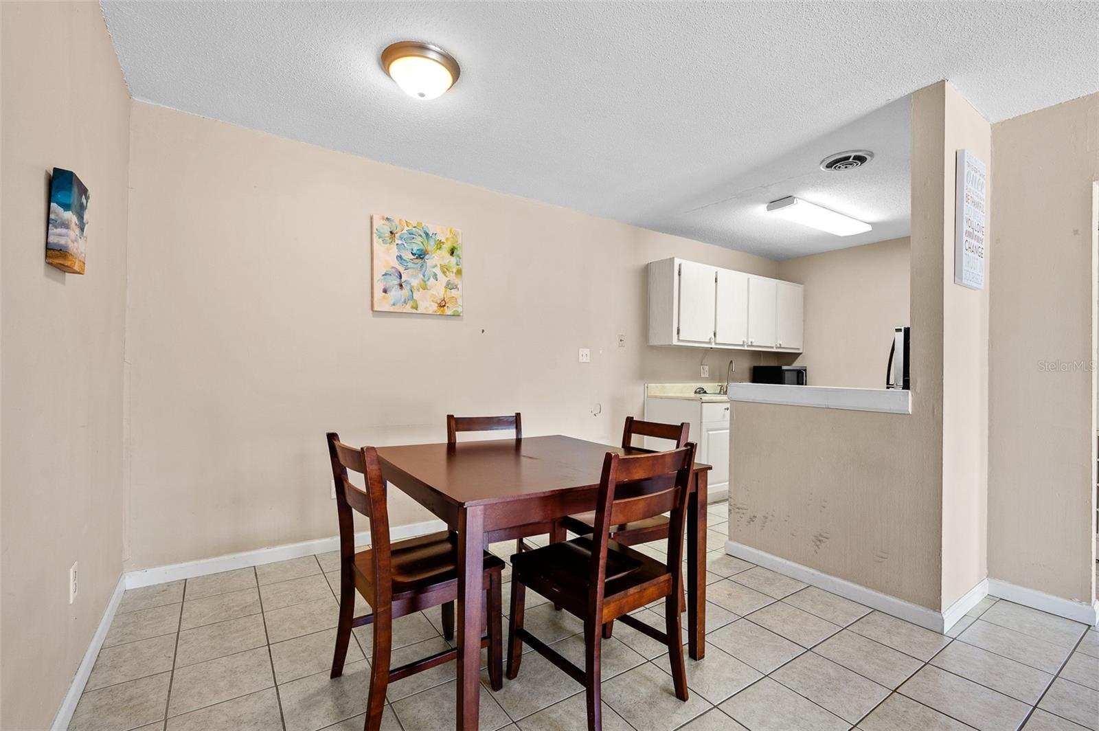 1700 Sw 16th Ct #d24 Property Photo 9