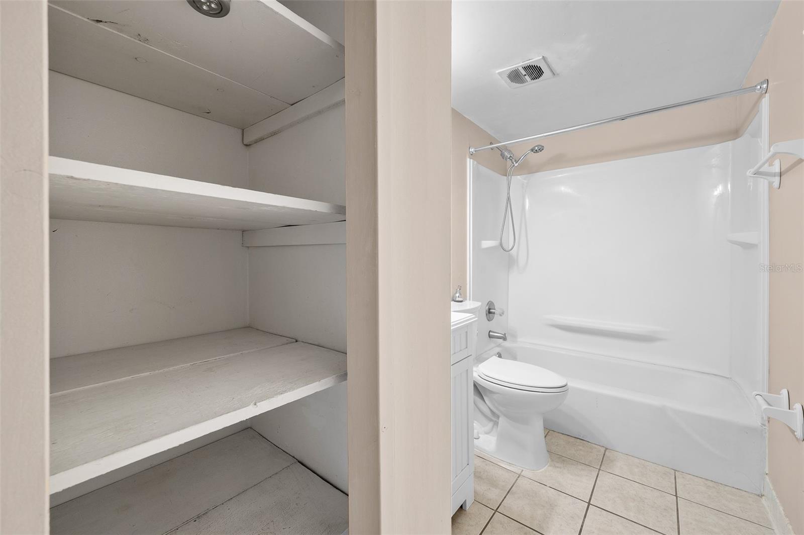 1700 Sw 16th Ct #d24 Property Photo 17