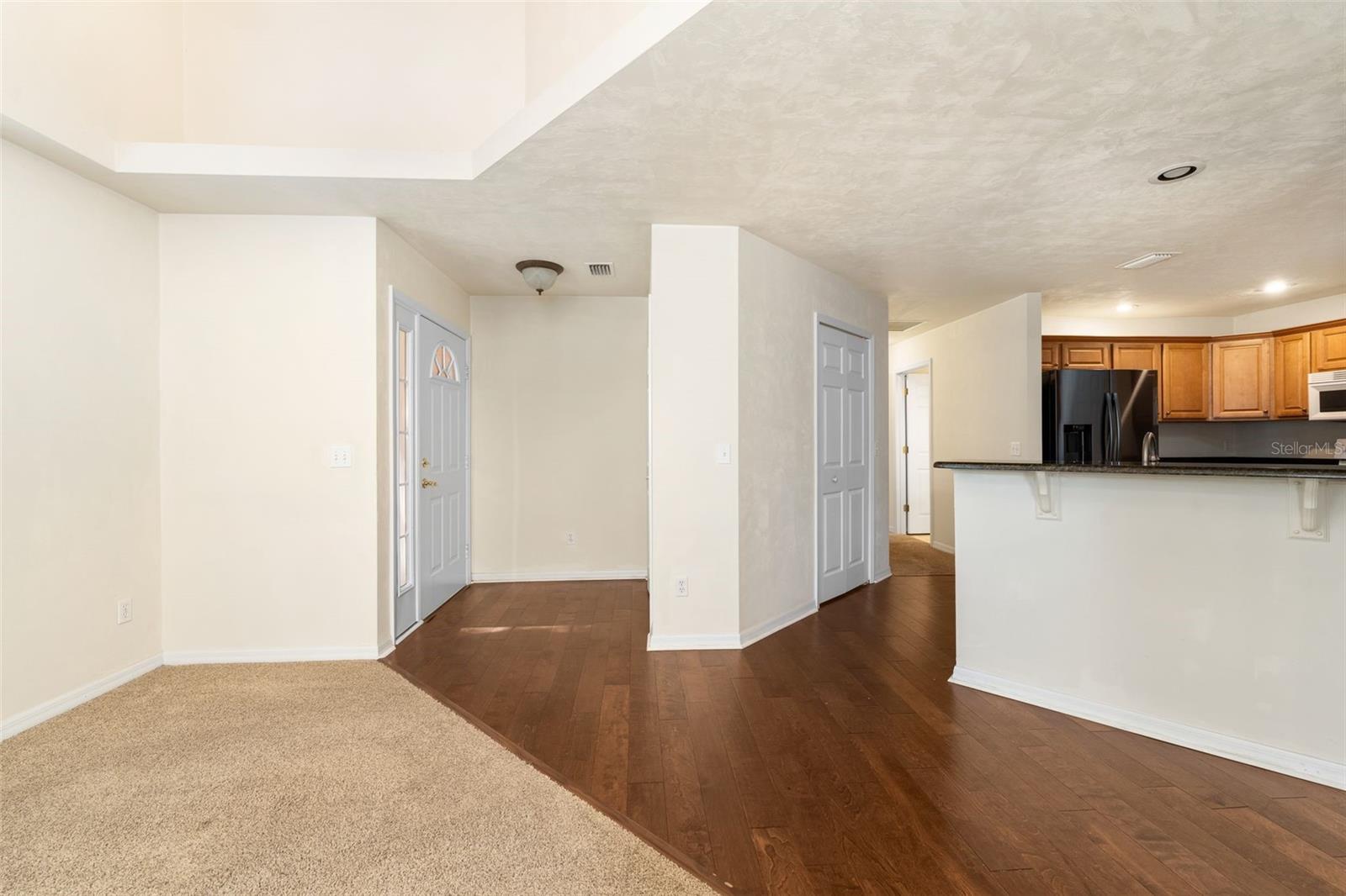10804 Nw 65th Way Property Photo 9