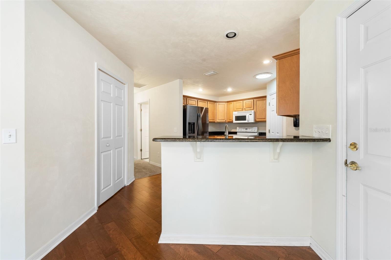 10804 Nw 65th Way Property Photo 10