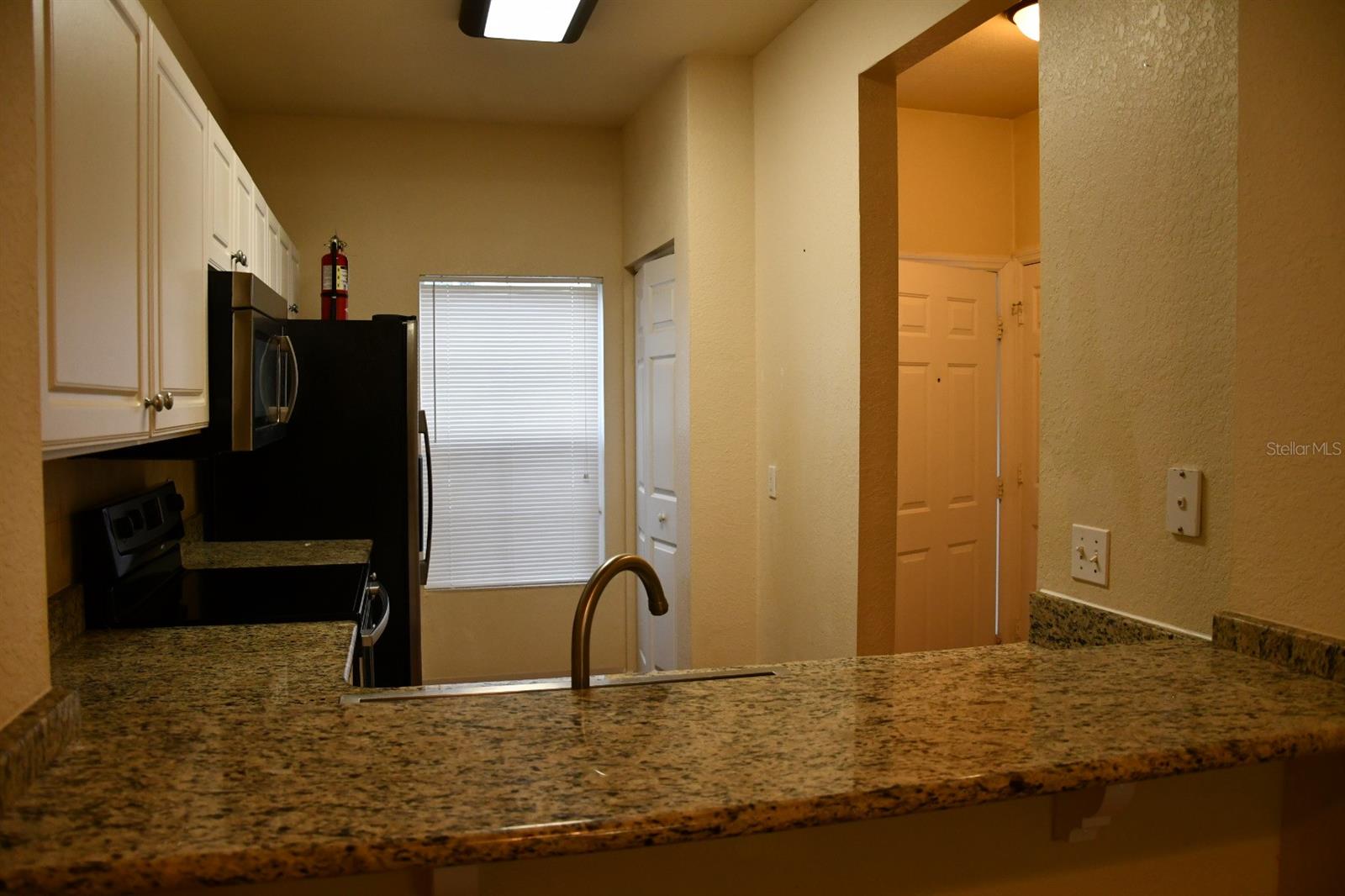 5062 Nw 44th Ln #107 Property Photo 5