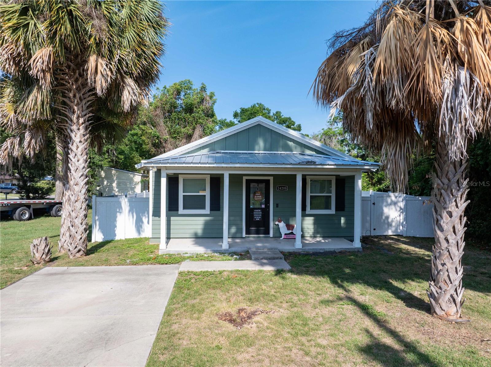 14208 NW 136TH TER Property Photo 1