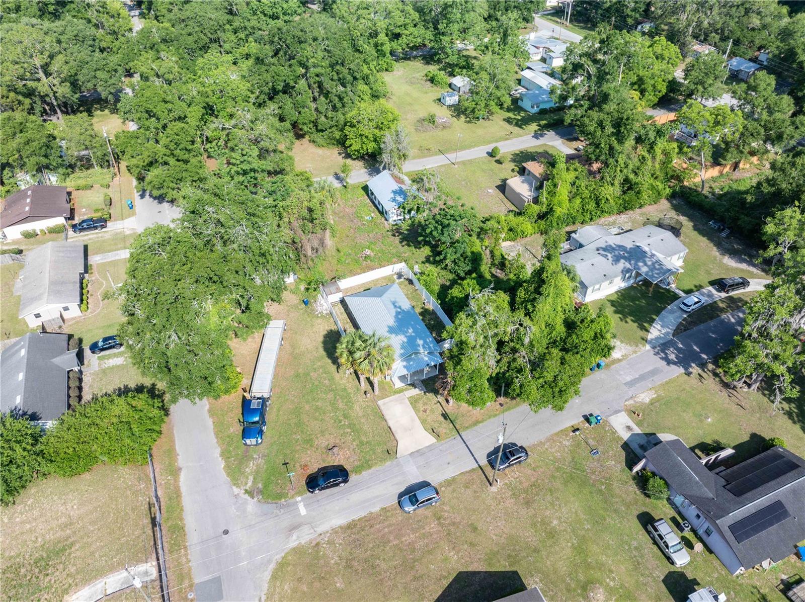 14208 Nw 136th Ter Property Photo 25