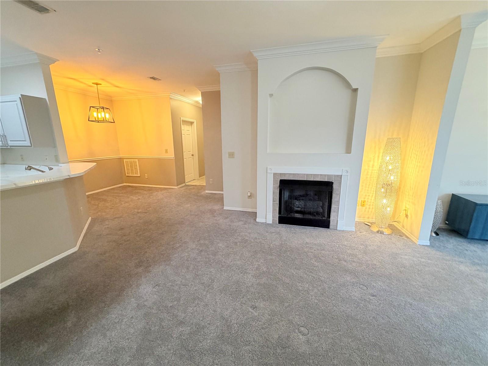13810 Sutton Park Dr N #123 Property Photo 4