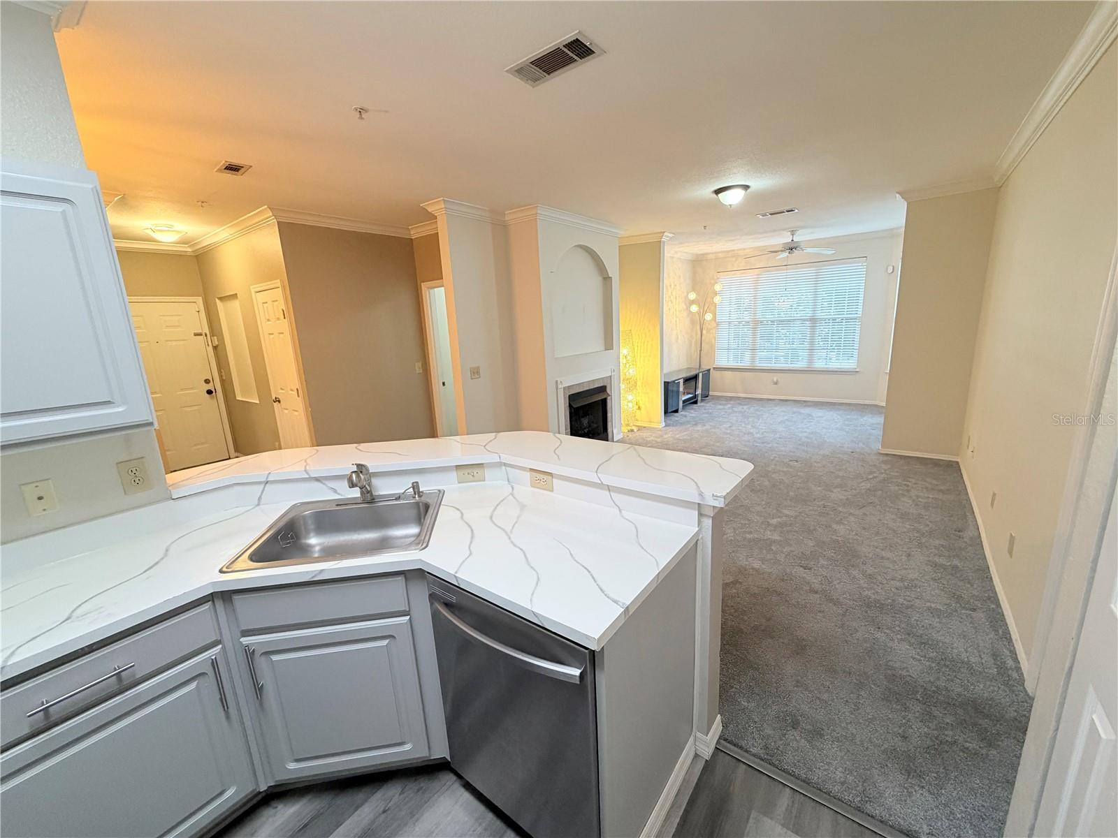 13810 Sutton Park Dr N #123 Property Photo 12