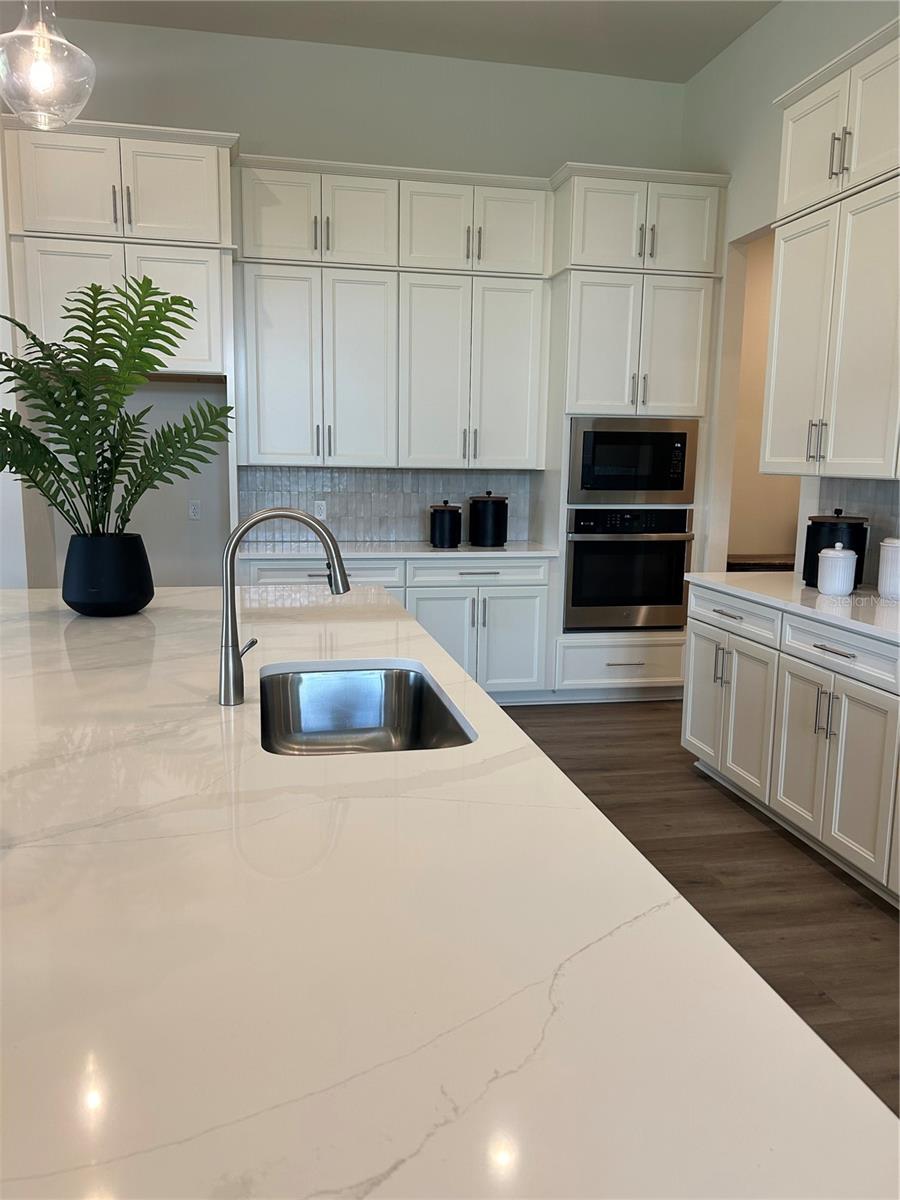 3630 Sw 118th Dr Property Photo 15