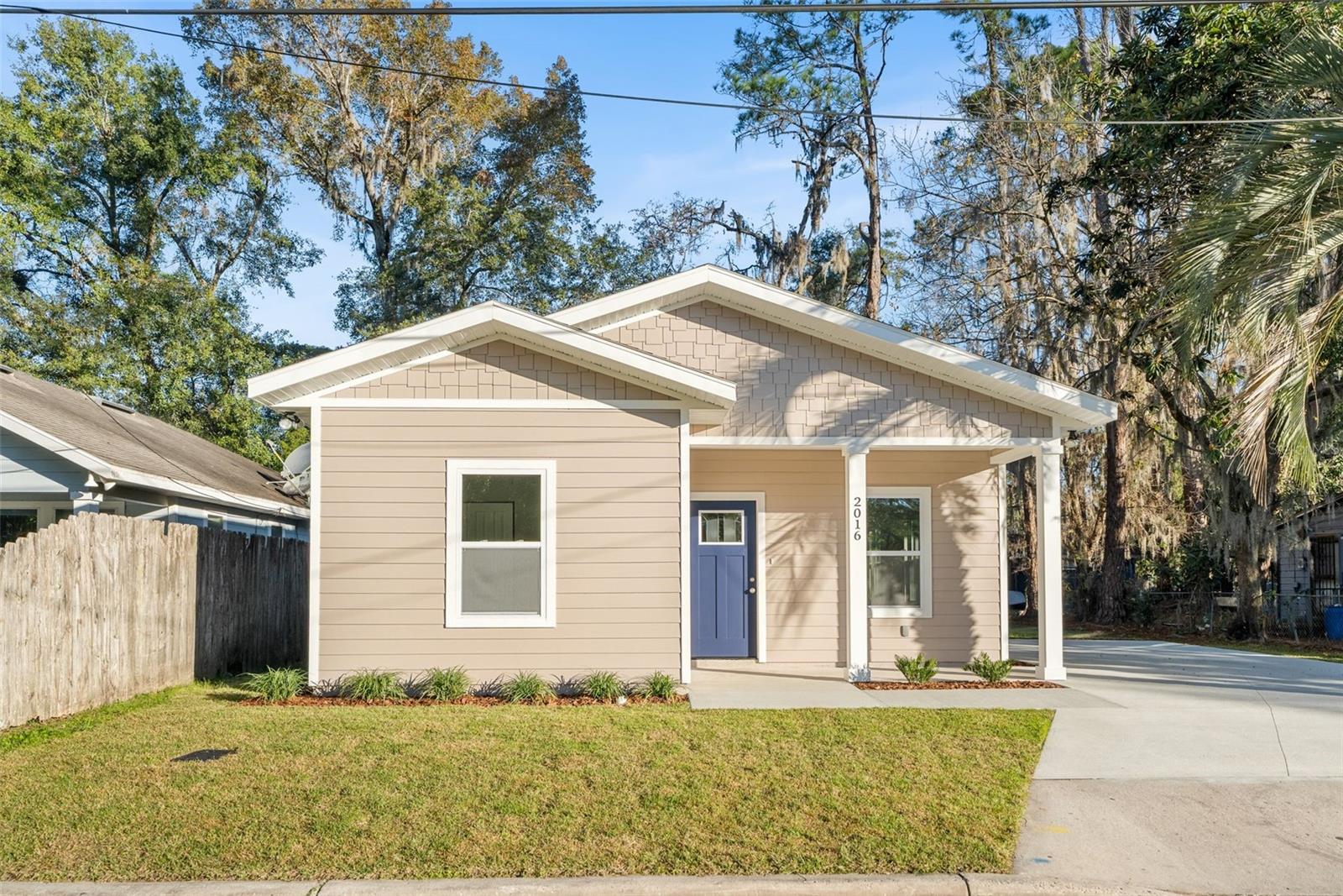 2016 Ne 3rd Ave Property Photo 2
