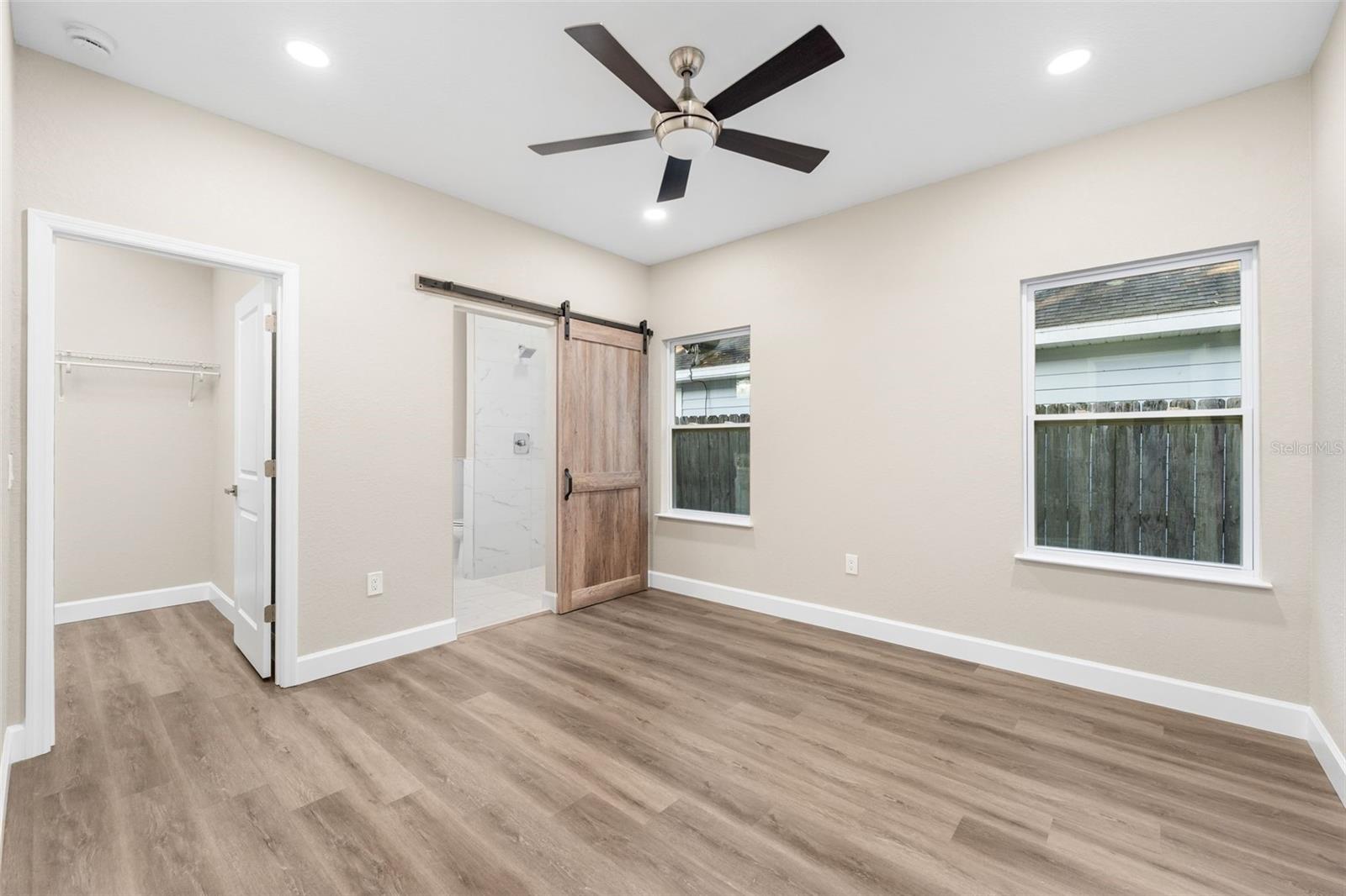 2016 Ne 3rd Ave Property Photo 6