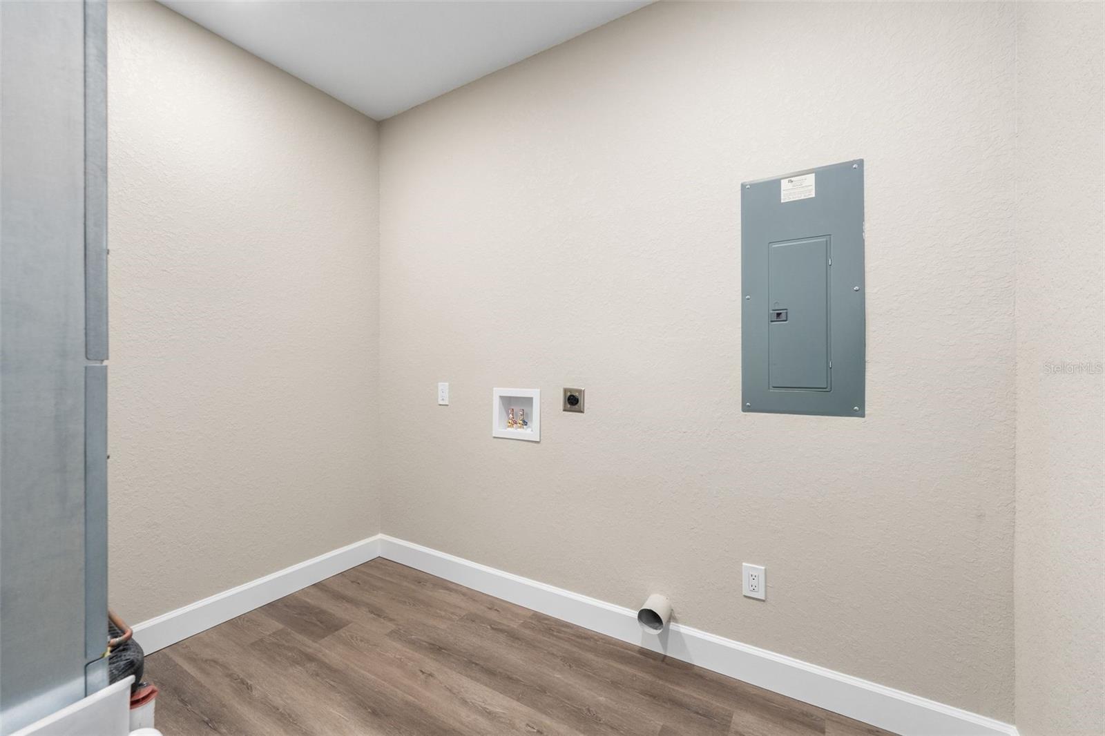 2016 Ne 3rd Ave Property Photo 13