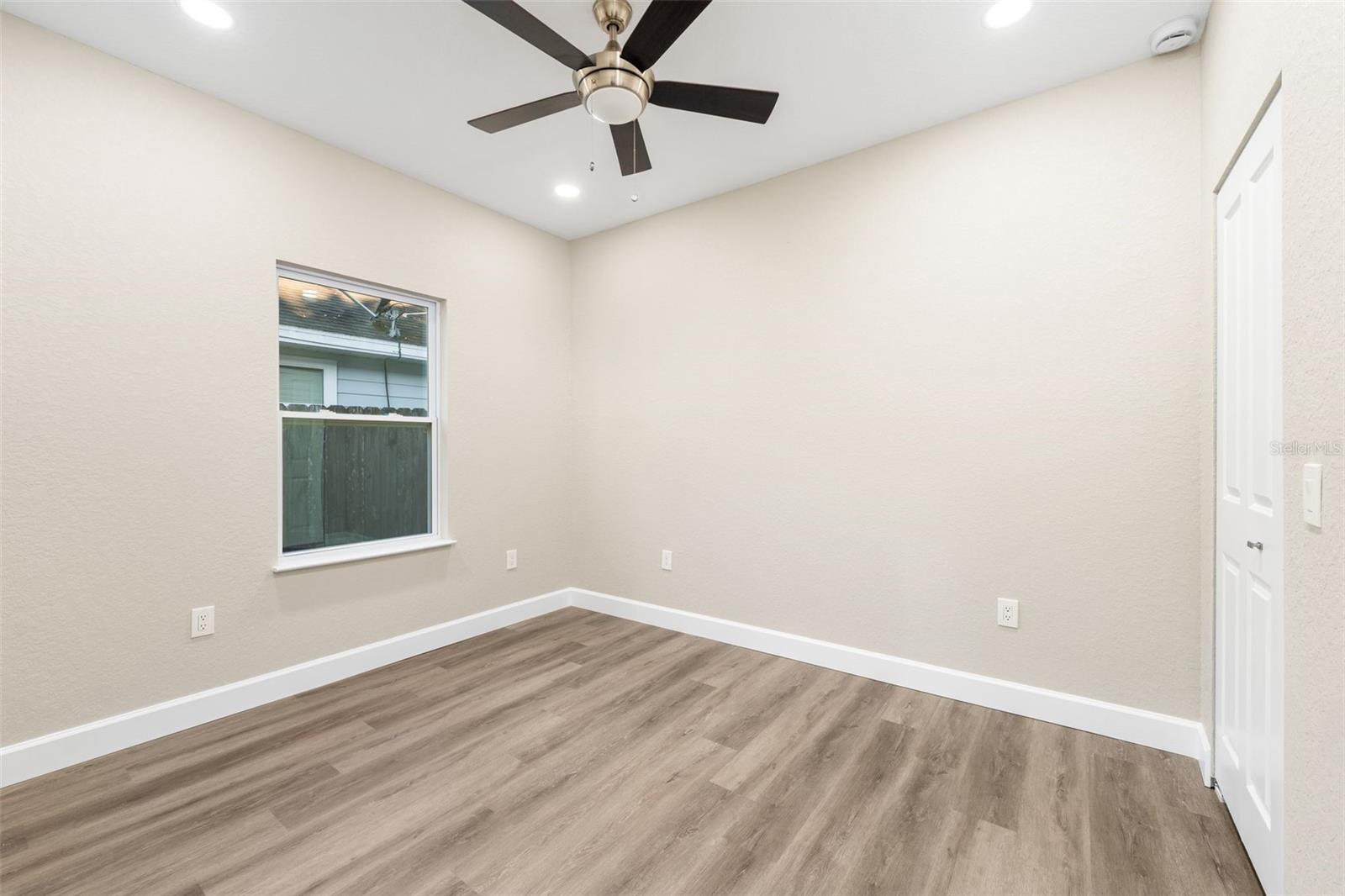 2016 Ne 3rd Ave Property Photo 20