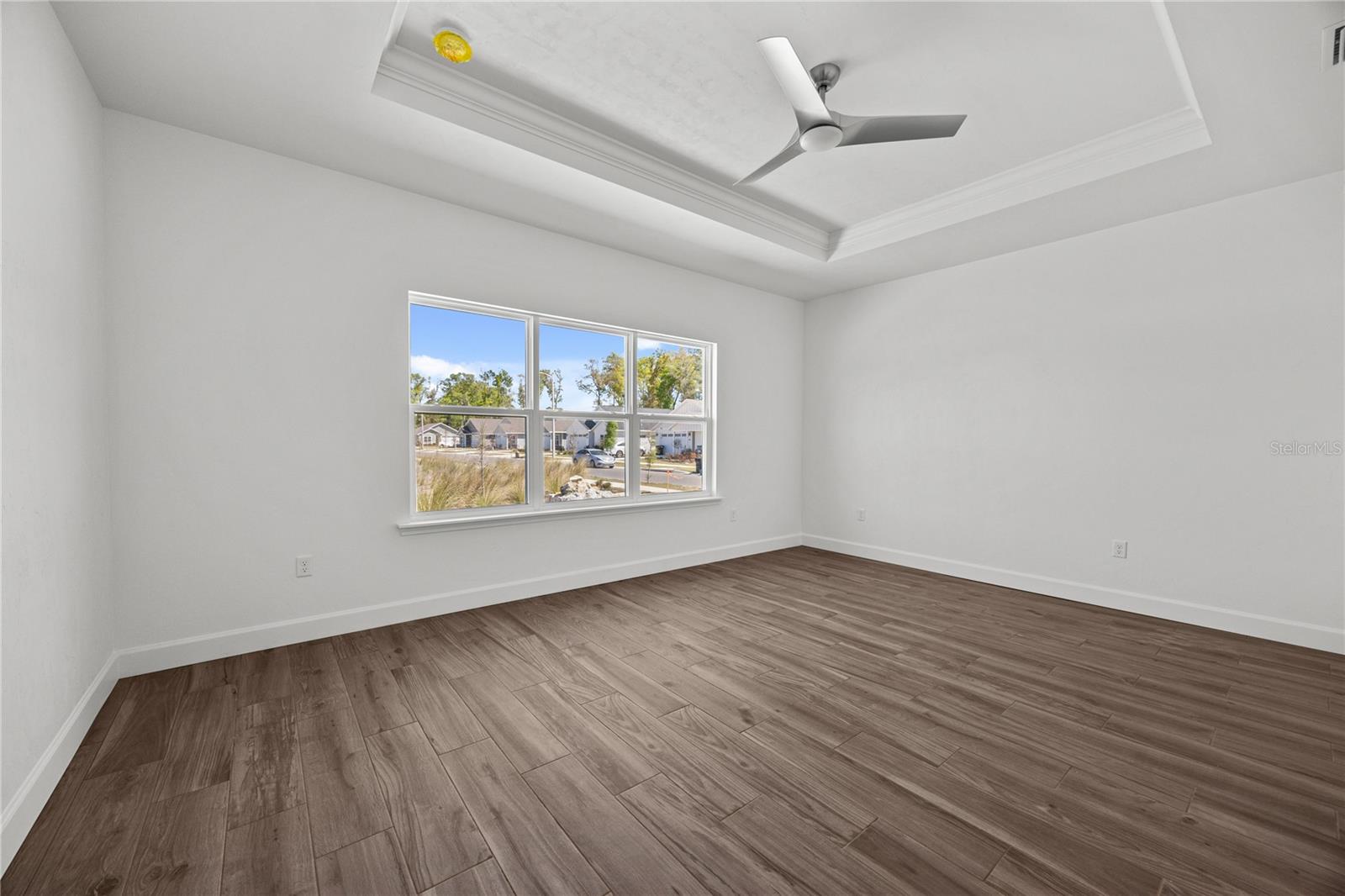 1132 Sw 67th Way Property Photo 5