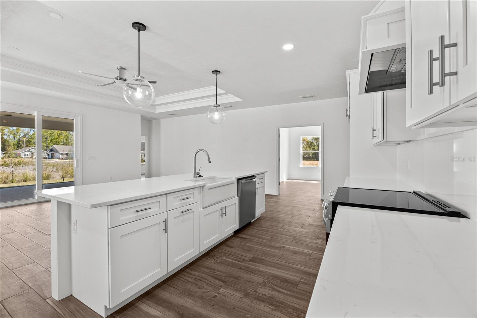 1132 Sw 67th Way Property Photo 13