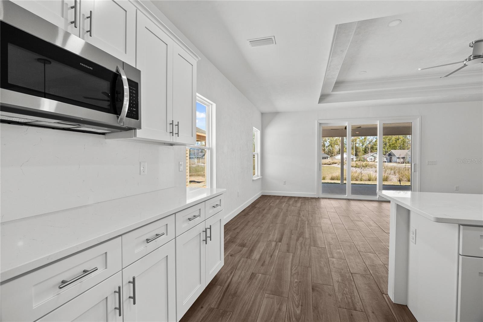 1132 Sw 67th Way Property Photo 14