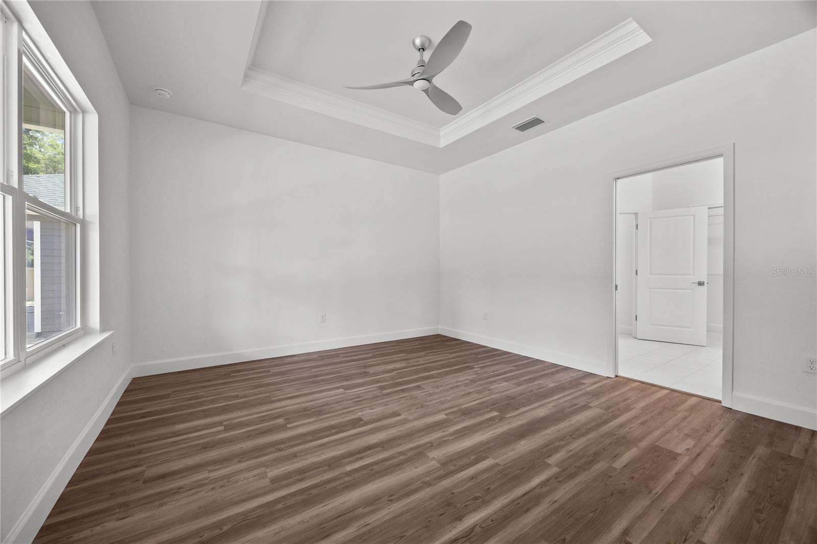 1100 Sw 67th Way Property Photo 5