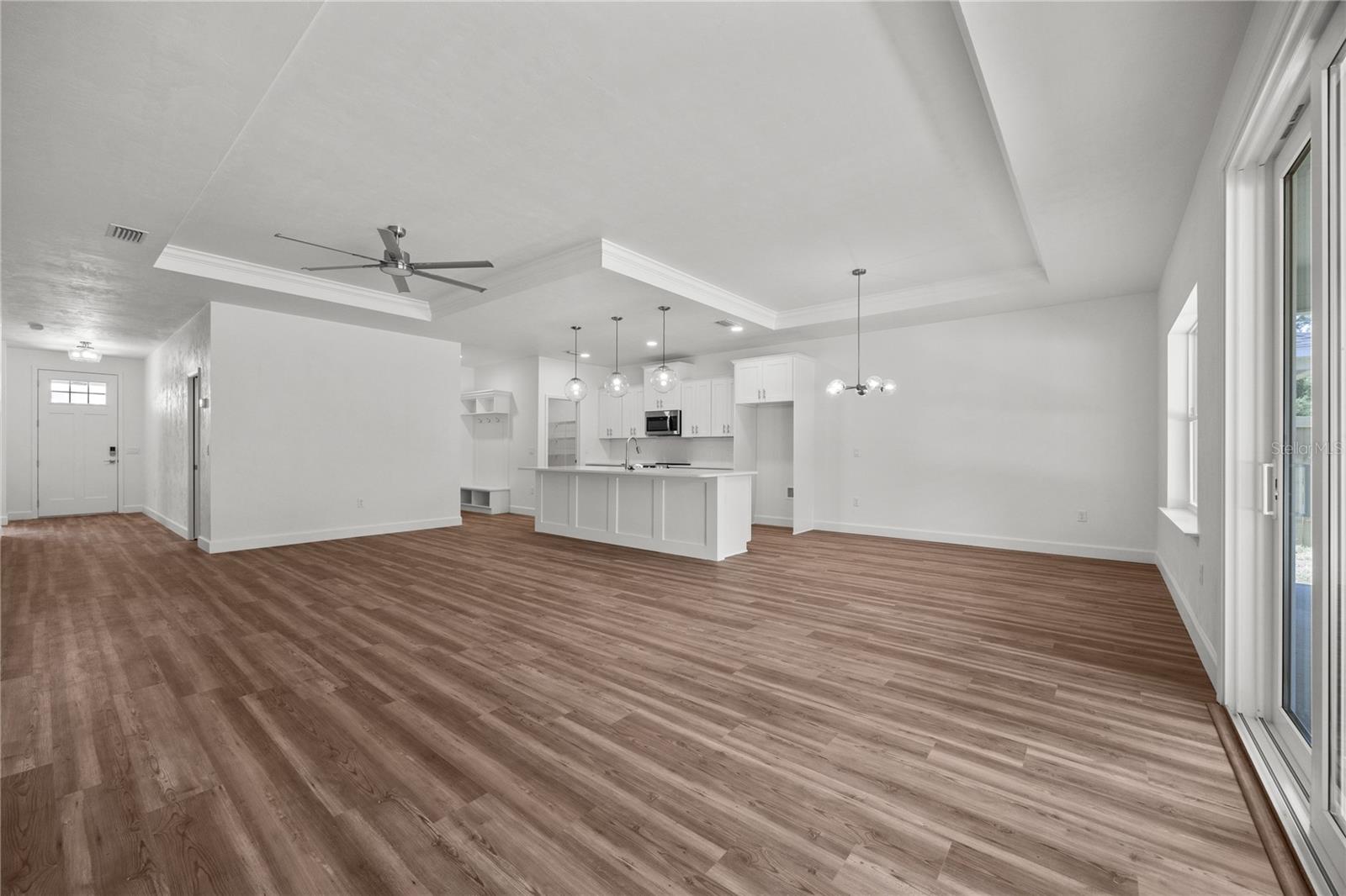 1100 Sw 67th Way Property Photo 12