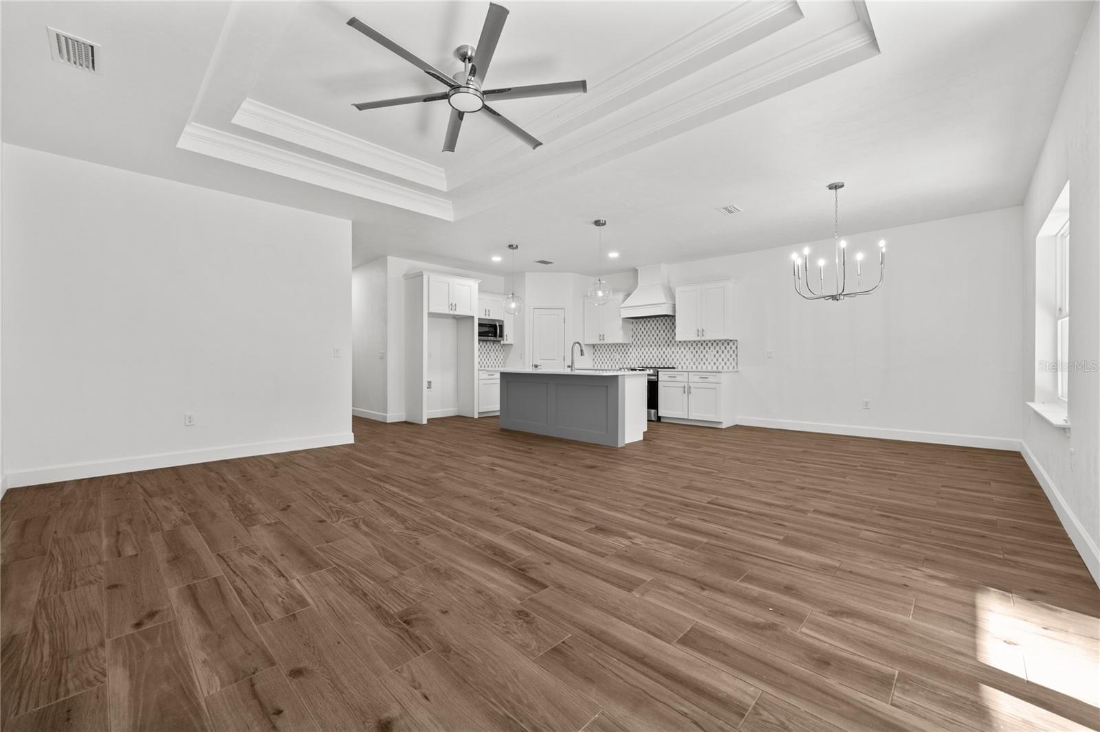 1086 Sw 67th Way Property Photo 16