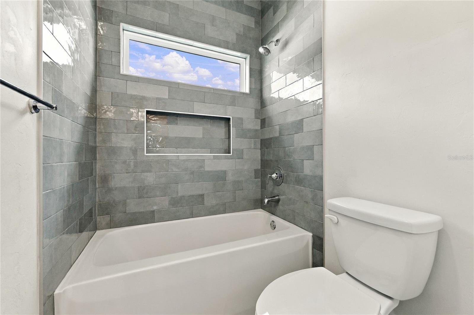 1086 Sw 67th Way Property Photo 25