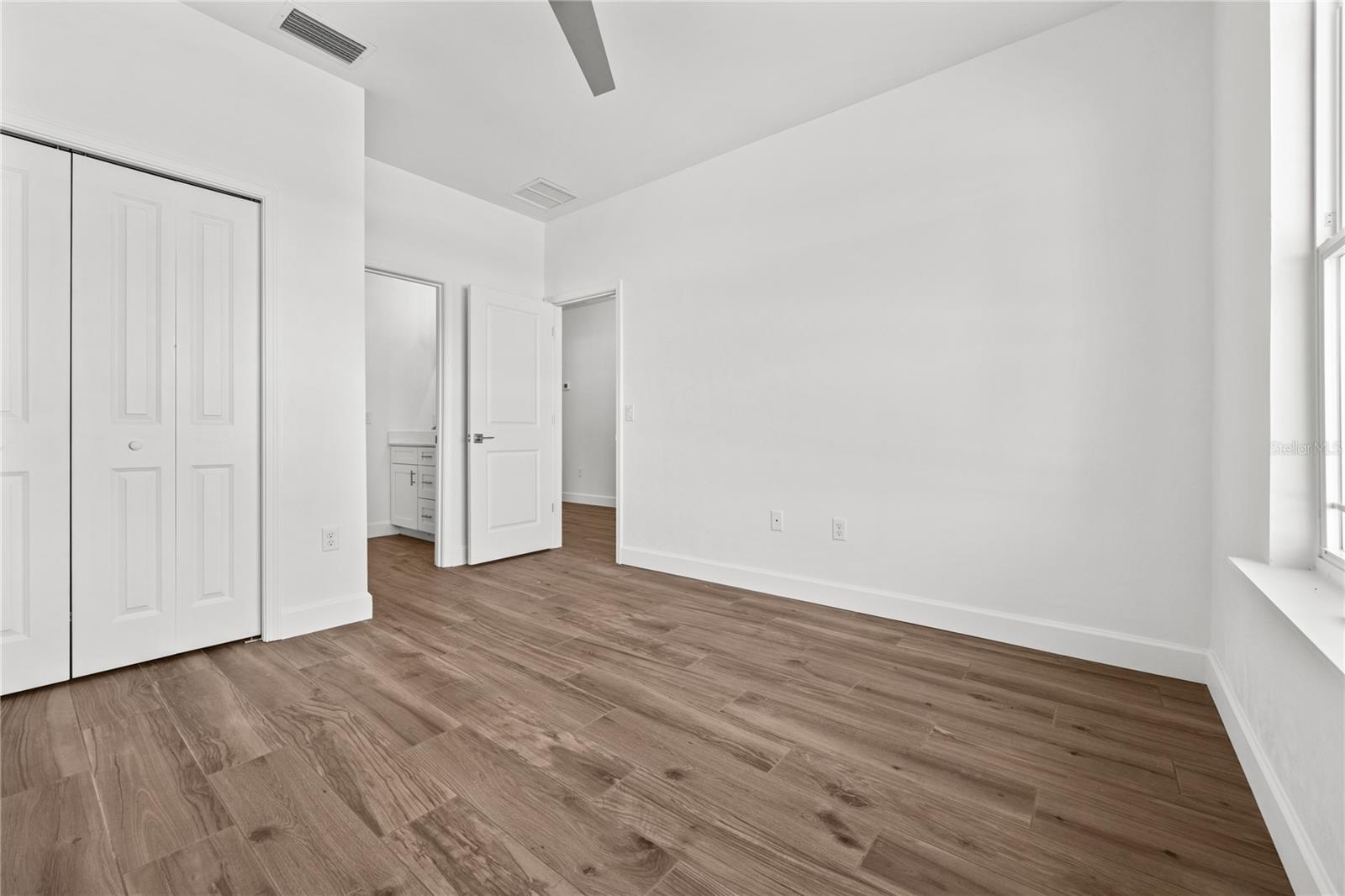 1086 Sw 67th Way Property Photo 26