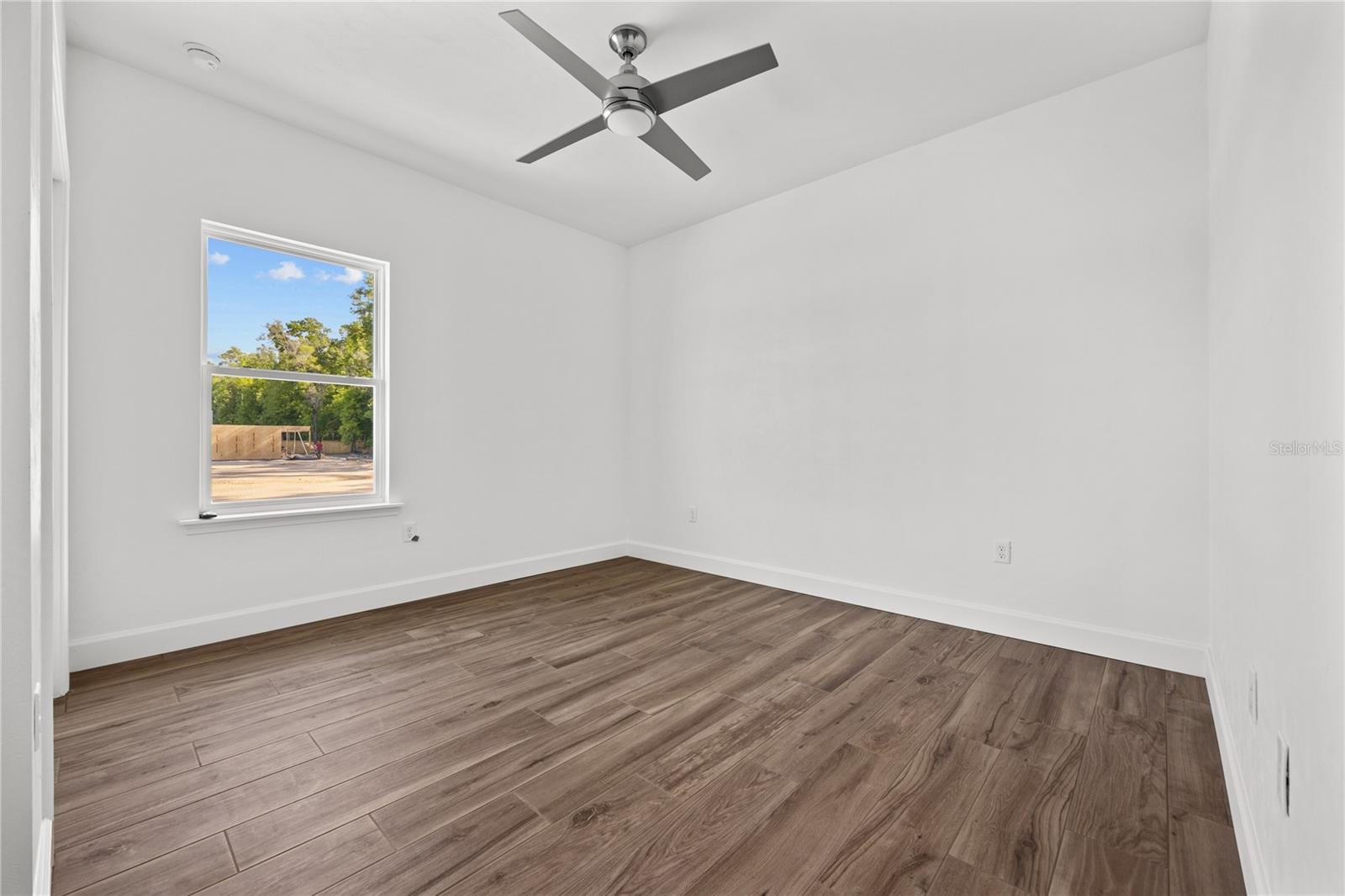 1086 Sw 67th Way Property Photo 28